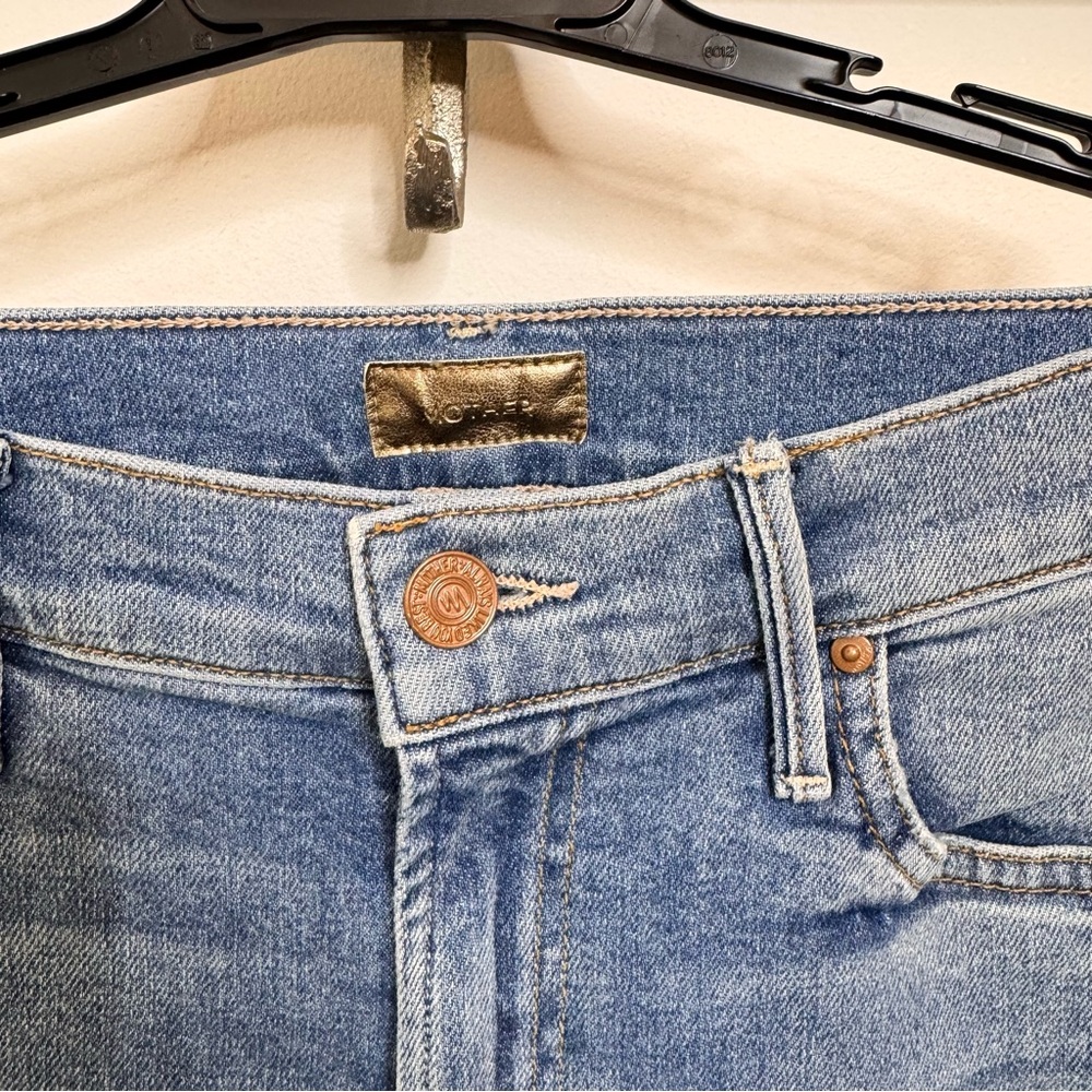 MOTHER Insider Crop Step Fray Jeans Shoot to thrill - Picture 9 of 10